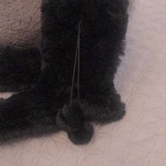 Rex Rabbit - bootie slippers - Picture 2 of 4